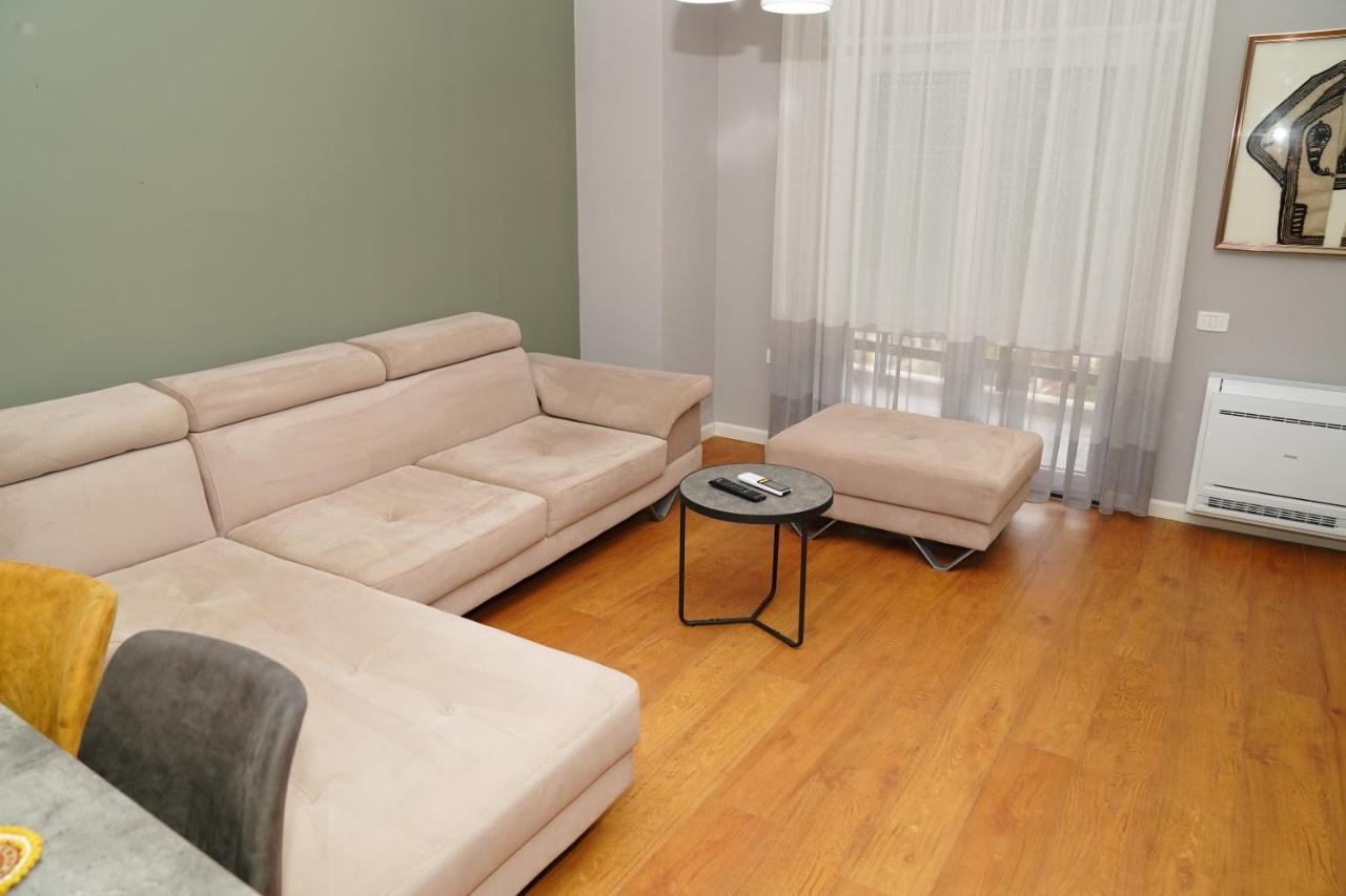 Kler Apartments City Center Тирана Екстериор снимка