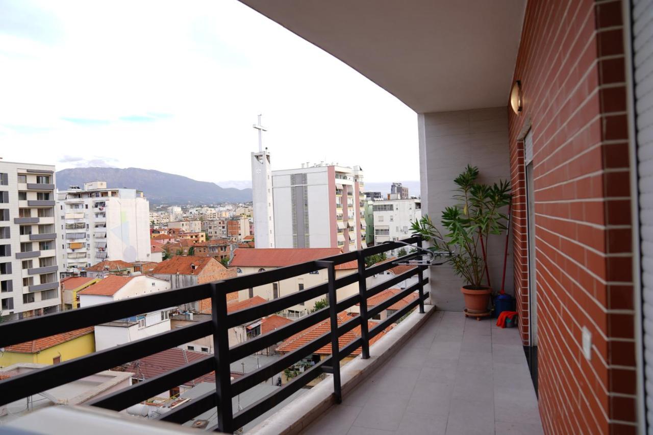 Kler Apartments City Center Тирана Екстериор снимка